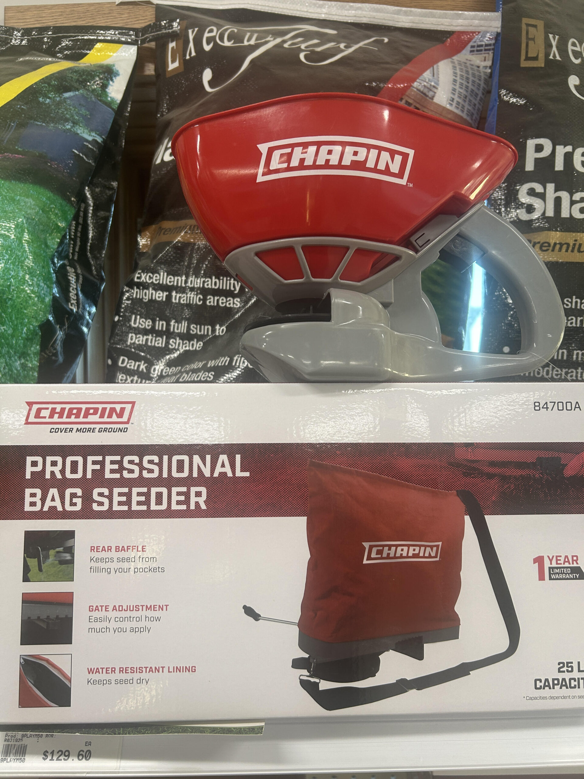 Fertilizer Spreaders & Wheelbarrows - Image 3